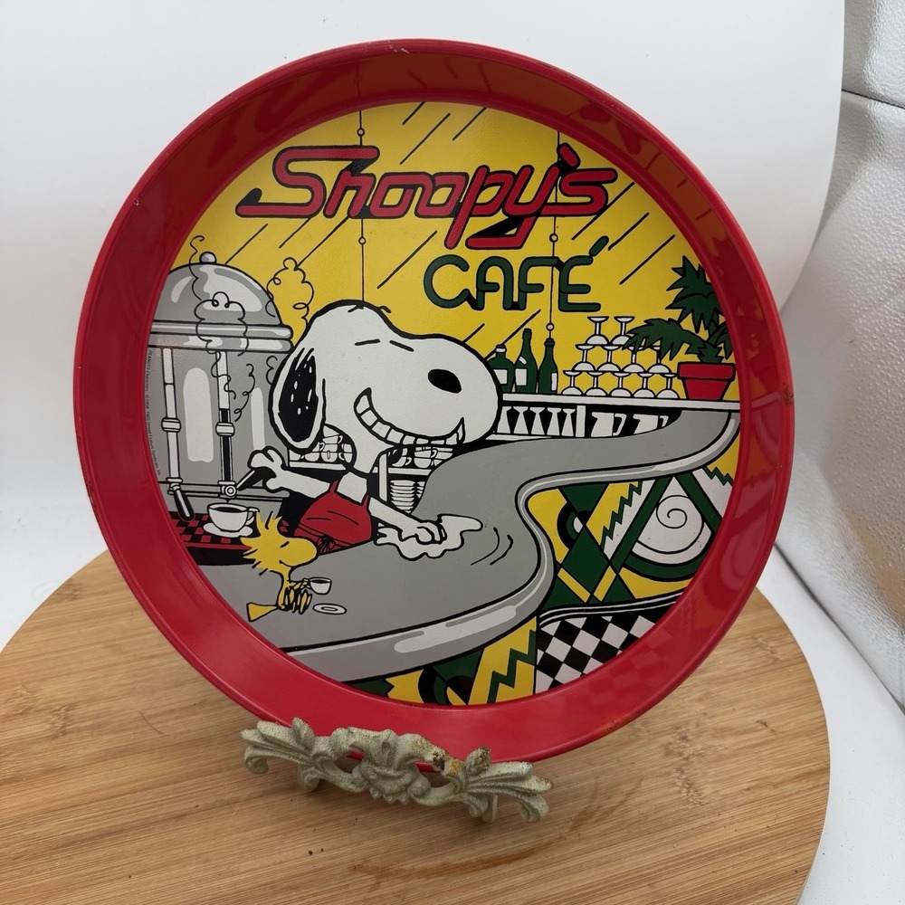 Vintage  1965  Snoopy's Cafe Tray United Feature Syndicate Woodstock